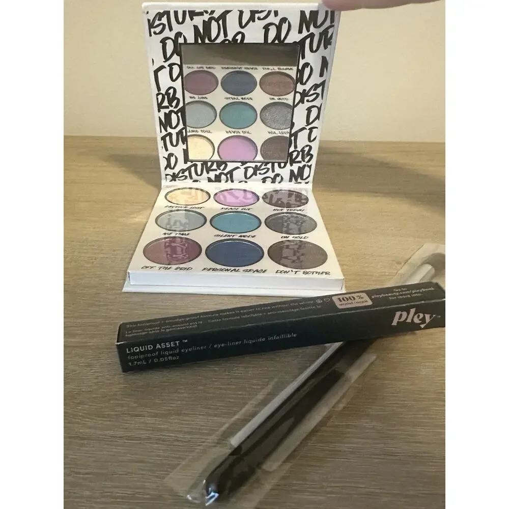 BH Cosmetics Do Not Disturb Palette + Morphe Brush + Pley Liquid Eyeliner